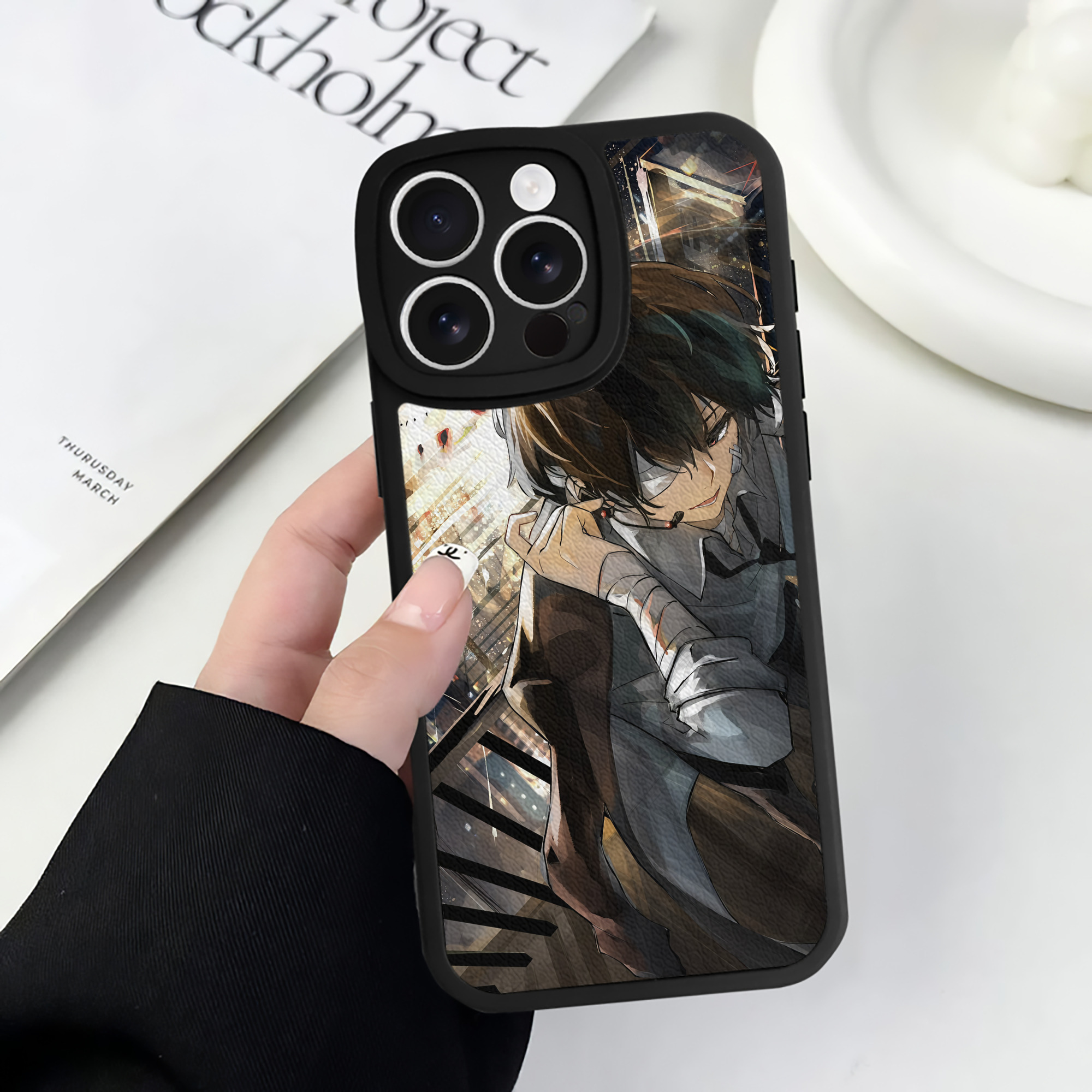 （画像用） 文豪ストレイドッグス Bungo Stray Dogs 【iPhone 16シリーズ対応】シリコンスマホケース（レザー調） 材質：シリコン